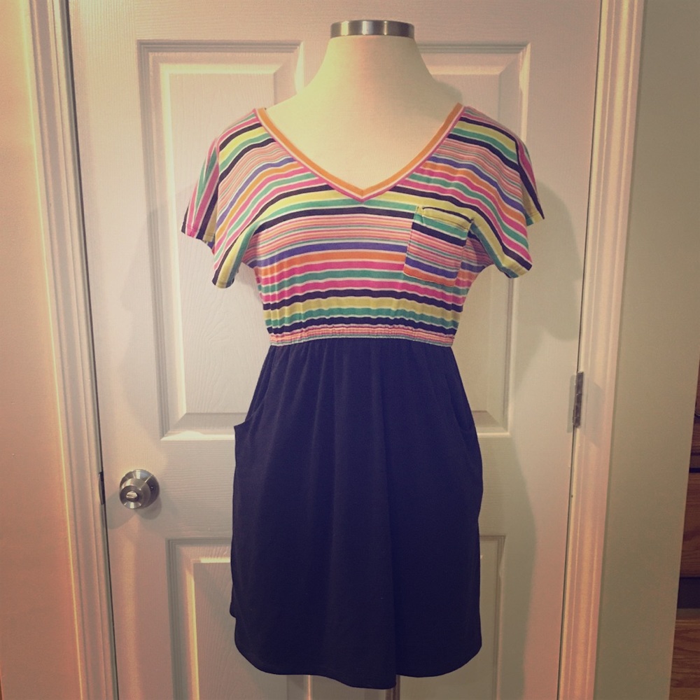 Baby doll style dress with pockets